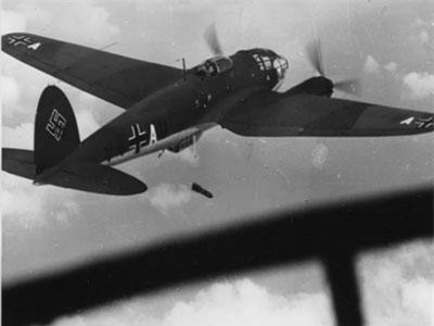 Cận cảnh máy bay ném bom Đức đến quân Đồng minh cũng tin dùng