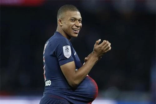 1. Kylian Mbappe (PSG, 180 triệu bảng).