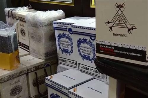 Thu giữ hàng nghìn điếu xì gà không rõ nguồn gốc