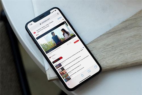 3 cách phát video YouTube khi tắt màn hình iPhone, iPad