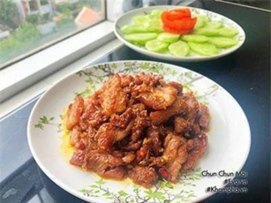 Ba chỉ xào mắm ruốc Huế ngon cơm đến hạt cuối cùng