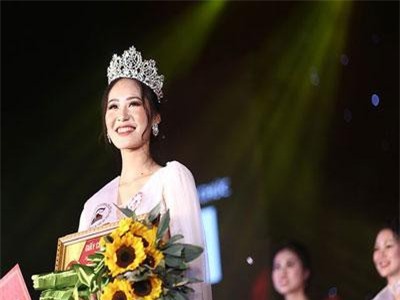 Nữ sinh biên đạo múa đăng quang Hoa khôi ĐH Văn hóa