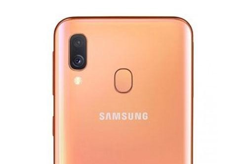 Samsung Galaxy A40 ra mắt: Camera kép, RAM 4 GB, giá 6,56 triệu