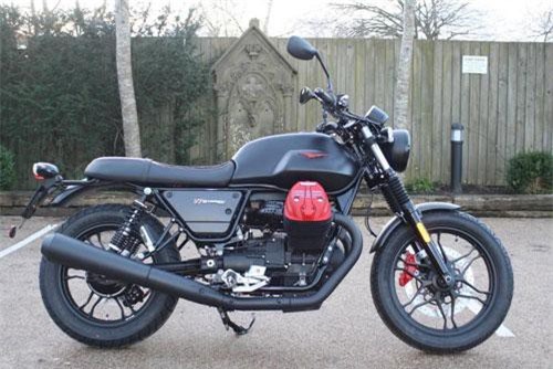 Môtô 744 cc, sản xuất giới hạn, giá hơn 200 triệu