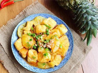 Cách làm đậu phụ sốt dứa chua ngọt lạ miệng