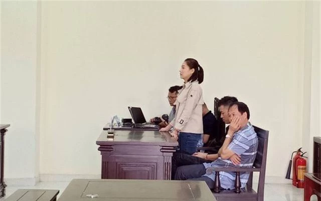 Cán bộ TP. Thanh Hóa nhờ nữ diễn viên Lưu Đê Ly thuê xe rồi mang đi bán - 2