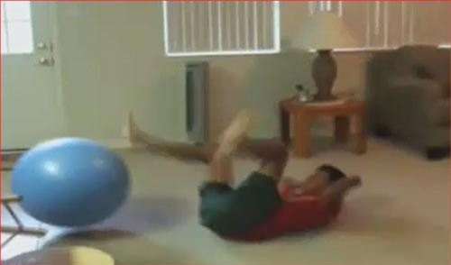 CLIP: Những tai nạn cực hài hước trong cuộc sống