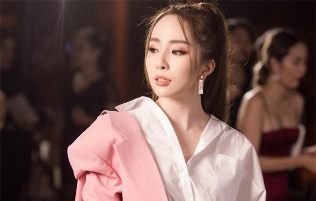 Quỳnh Nga xuất hiện sau tin ly hôn với phong thái cực kỳ tự tin