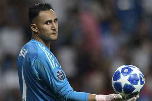 Keylor Navas "tố" thầy cũ Solari phân biệt đối xử, không chịu đặt niềm tin