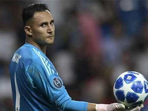 Keylor Navas "tố" thầy cũ Solari phân biệt đối xử, không chịu đặt niềm tin
