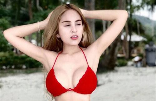 Diễn viên Campuchia đổi đời thành đại gia sau 2 năm bị cấm diễn vì mặc hở