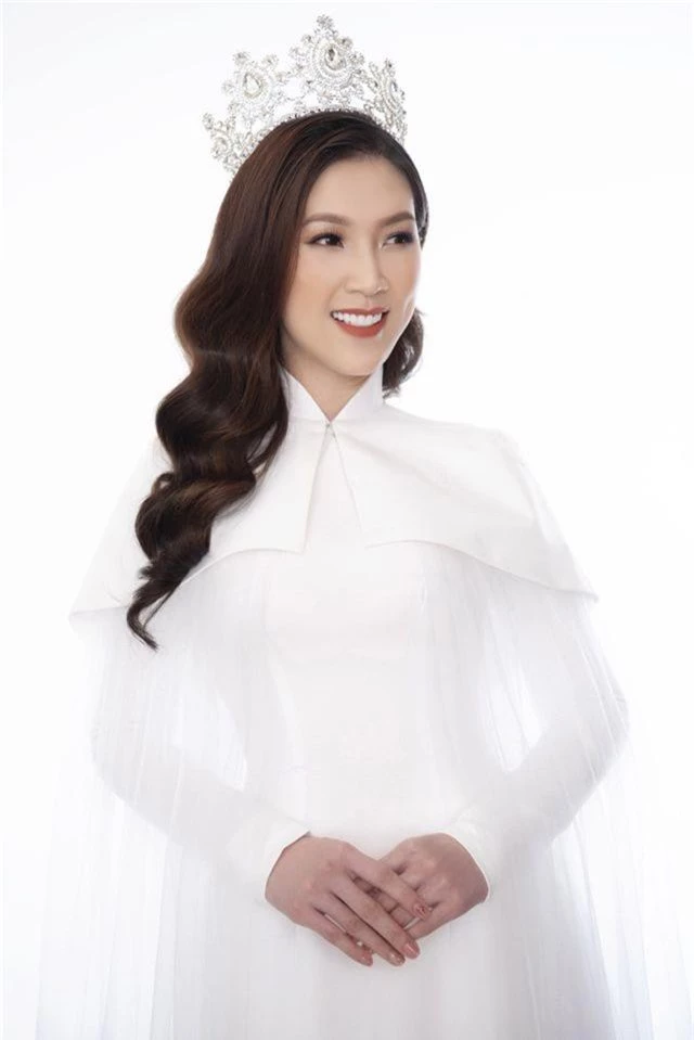 Hé lộ mối quan hệ giữa vợ cũ Phan Thanh Bình với Hoa hậu Phí Thuỳ Linh - 11