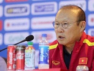 Thầy Park thừa nhận U23 Việt Nam đang gặp khó, nói thẳng không hài lòng với VFF