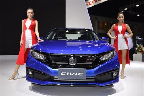 Ngắm Honda Civic RS 2019 sắp cập bến thị trường Việt