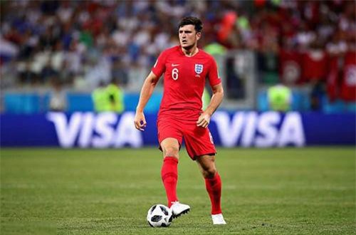 Solskjaer thúc giục M.U bạo chi mua Maguire