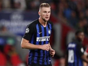 Real và Barca 'đại chiến' vì trung vệ số 1 của Inter