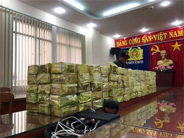 Phá đường dây ma tuý khủng nhất Sài Gòn, thu 300kg ma túy 