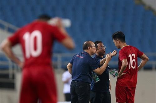 Thầy Park và những lần dụng binh “cực dị”