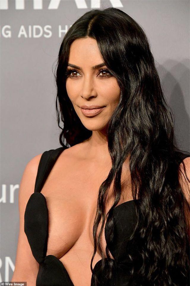 Trào lưu ăn kiêng “nước ép cần tây” kiểu Kim Kardashian có thể khiến bạn bị lão hóa da