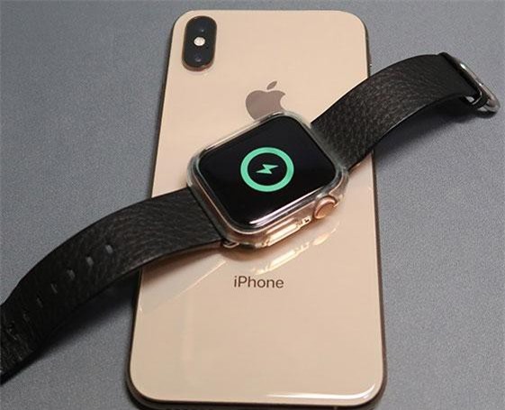 iPhone 11 có thể dùng để sạc cho Apple Watch và AirPods