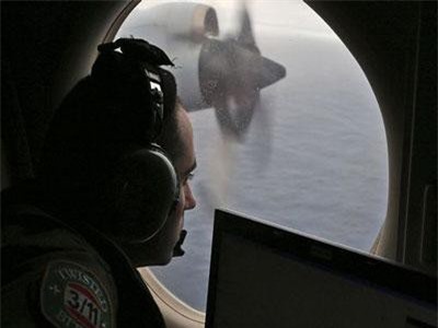 Cơ phó MH370 có thể cố gọi điện trước khi máy bay mất tích