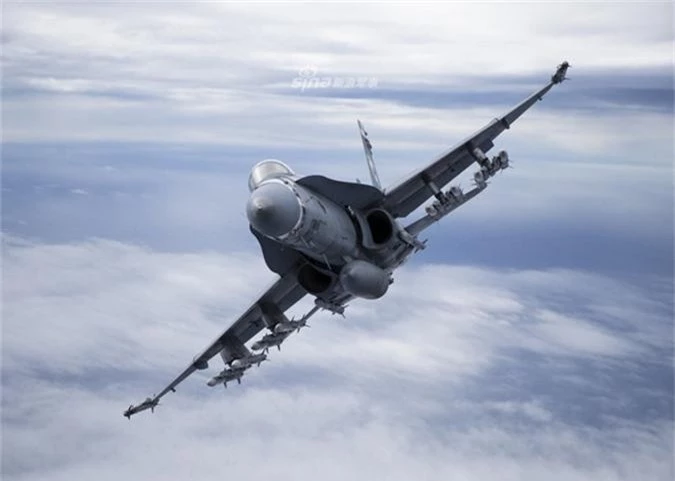 F/A-18C/D My khoe kha nang mang cung luc 12 ten lua cuc “khung“-Hinh-2