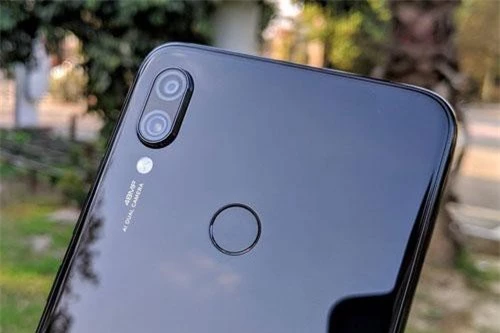 Camera sau của Xiaomi Redmi Note 7.