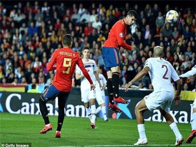 Sergio Ramos lập công, Tây Ban Nha nhọc nhằn hạ Na Uy