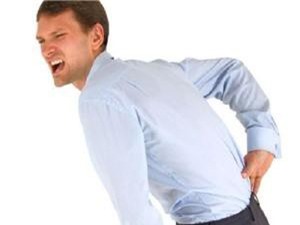 Đau lưng là dấu hiệu của bệnh ung thư nào?