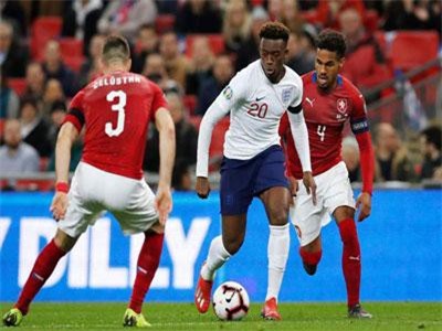 Montenegro - Anh: Đến lượt Hudson-Odoi