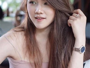 Cô gái nặng gần 1 tạ "lột xác" thành nàng thơ xinh đẹp
