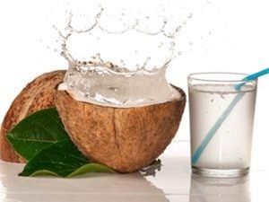 Lợi ích sức khỏe của nước dừa pha mật ong