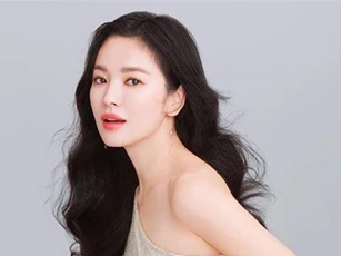 Giữa tin ly hôn, Song Hye Kyo bất ngờ "chơi lớn", lần đầu tiên làm việc này sau 4 năm