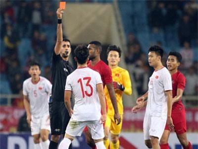 Lộ lý do sao U23 Indonesia dính thẻ đỏ phút chót