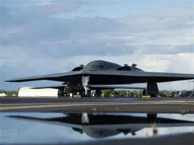 Quốc gia nào sở hữu top máy bay quân sự đắt đỏ nhất lịch sử?