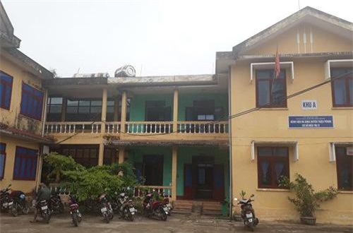 Quảng Trị: Hé lộ thông tin nữ sinh lớp 10 nhập viện cấp cứu, nghi bị xâm hại