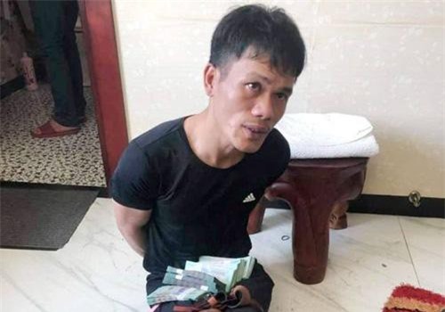 Truy nã 2 đối tượng trong vụ trộm trên 8 tỉ đồng ở Vĩnh Long