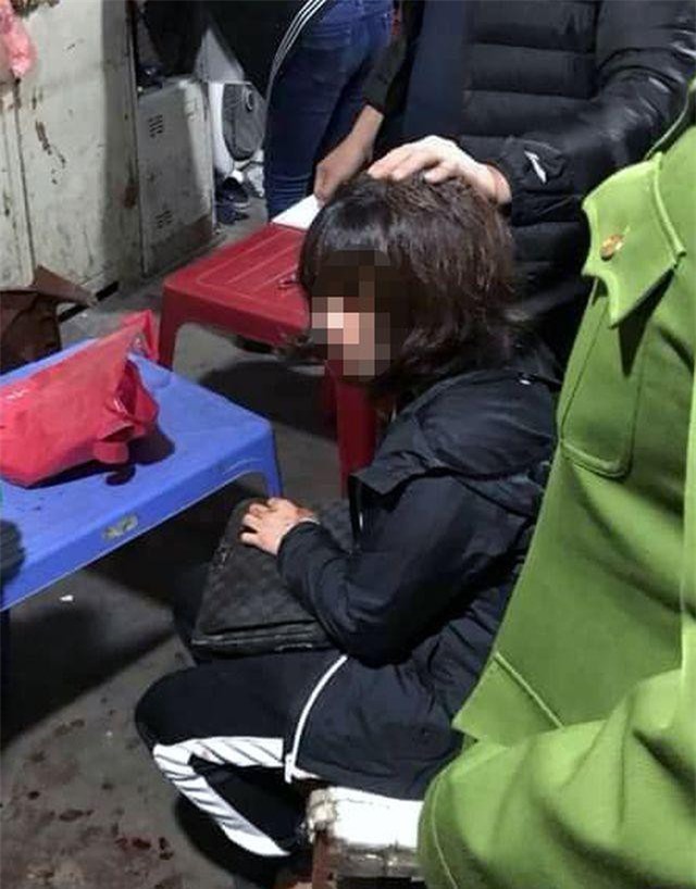 Hà Nội: Dùng súng cướp tài sản ở chợ Long Biên lúc rạng sáng