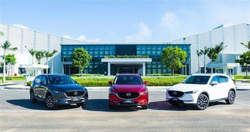 Doanh số CX-5 vượt mốc 40.000 xe, Mazda VN ưu đãi khủng cho khách hàng