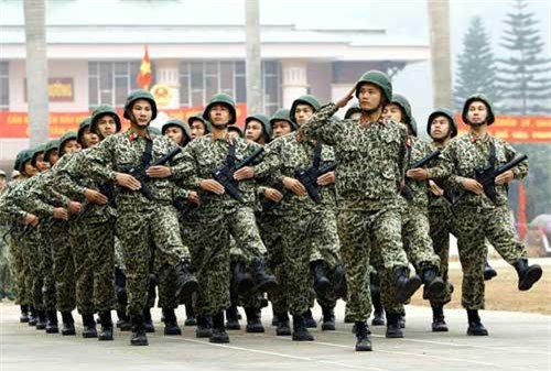 Binh chủng Đặc công sẽ được trang bị tiểu liên Việt Nam?