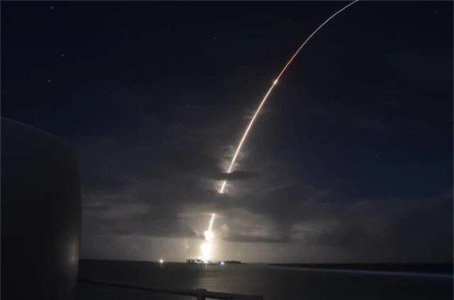 Mỹ lần đầu thử chiến thuật mới đánh chặn tên lửa đạn đạo liên lục địa - 1