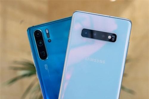 Huawei P30 Pro đọ camera với Samsung Galaxy S10 Plus 