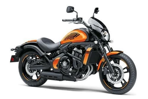 7. Kawasaki Vulcan S Cafe (giá khởi điểm: 9,055 USD).