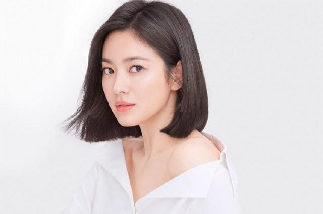 Đỉnh cao như Song Hye Kyo, cả thiên hạ đồn đang buồn bã ly hôn thì chọn cách đáp trả cực chất thế này