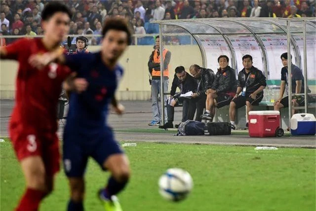 Những cảm xúc đặc biệt của HLV Park Hang Seo trong trận thắng đậm U23 Thái Lan - 4
