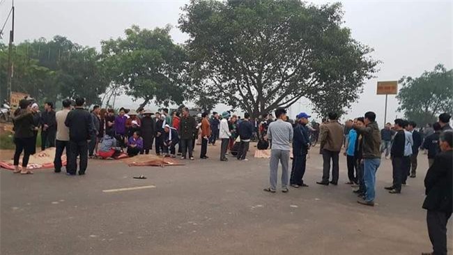 Vụ xe khách đâm vào đoàn đưa tang ở Vĩnh Phúc: Xác định danh tính 7 nạn nhân tử vong