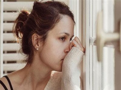 Đi chợ cùng chị dâu mà tôi xấu hổ muốn độn thổ còn chị vẫn dương dương tự đắc hả hê