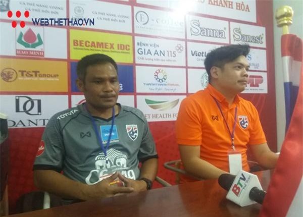 HLV U19 Thái Lan khen ngợi hết lời U23 Việt Nam