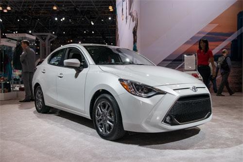 XE HOT (28/3): 10 xe hơi tiết kiệm nhiên liệu nhất, quy trình kiểm tra độ an toàn của Honda CR-V 2019