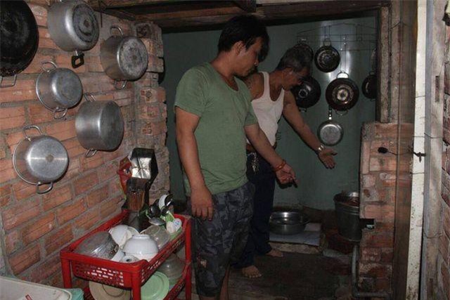 Đồng Nai: Một phụ nữ tử vong nghi do điện rò rỉ từ căng tin trường học